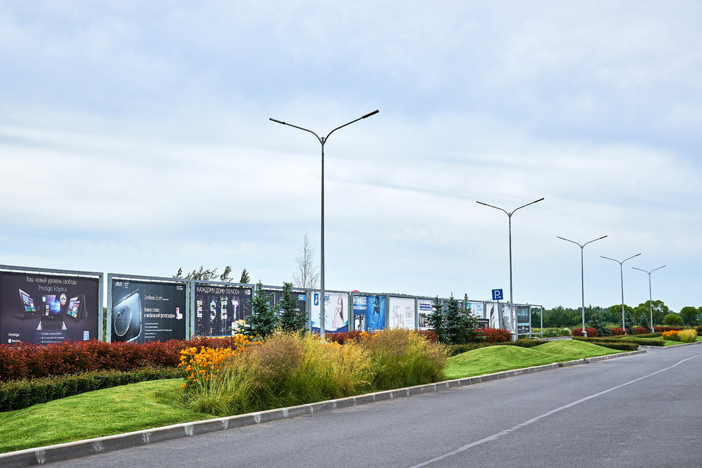 Ряды и Юлмарт на Пулковском шоссе