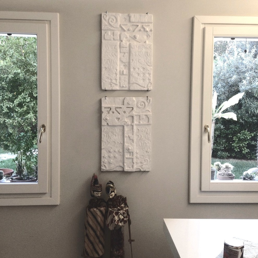 Панно-рельеф декоративные из гипса