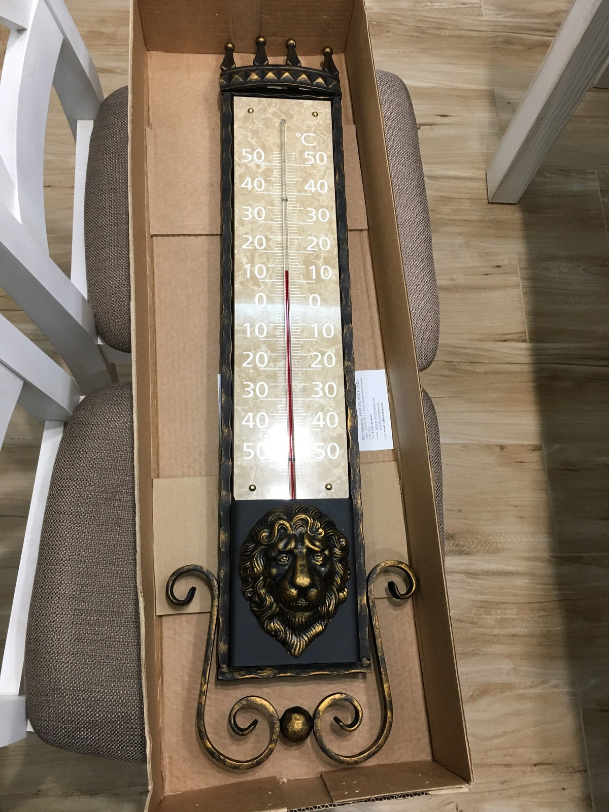 кованные уличные термометры