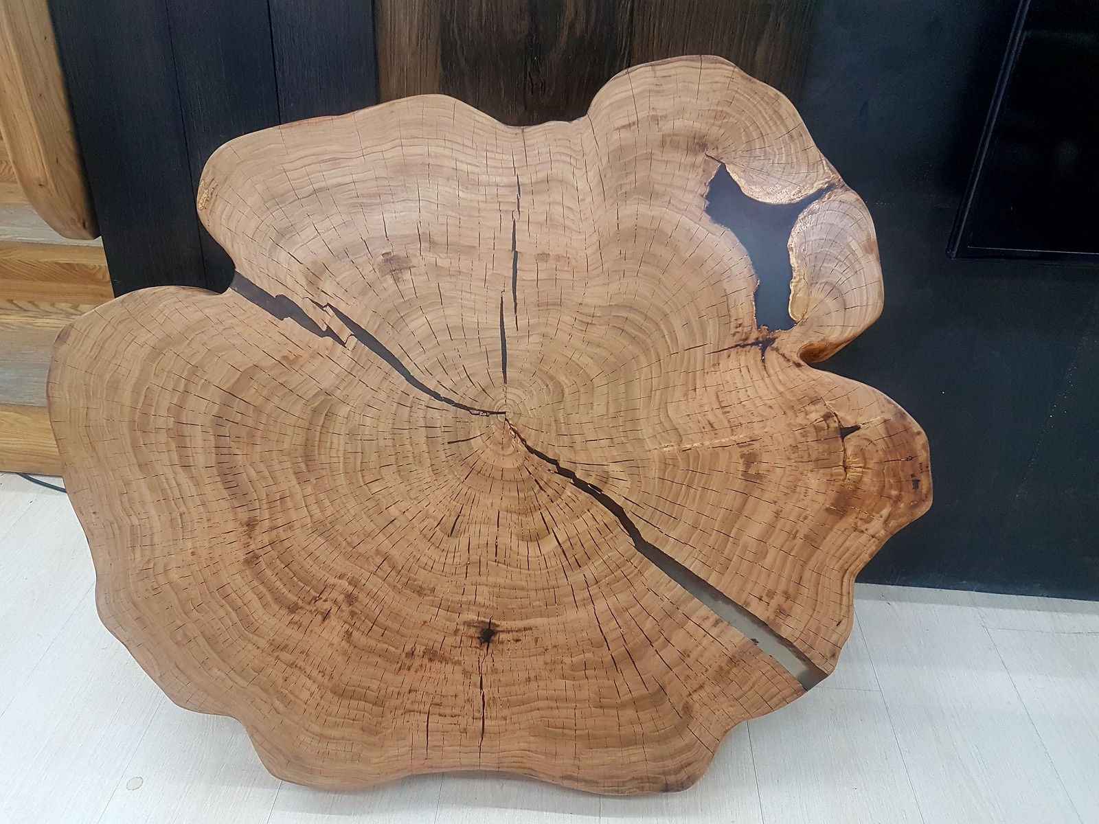 Стол Live Edge Design, массив каштана