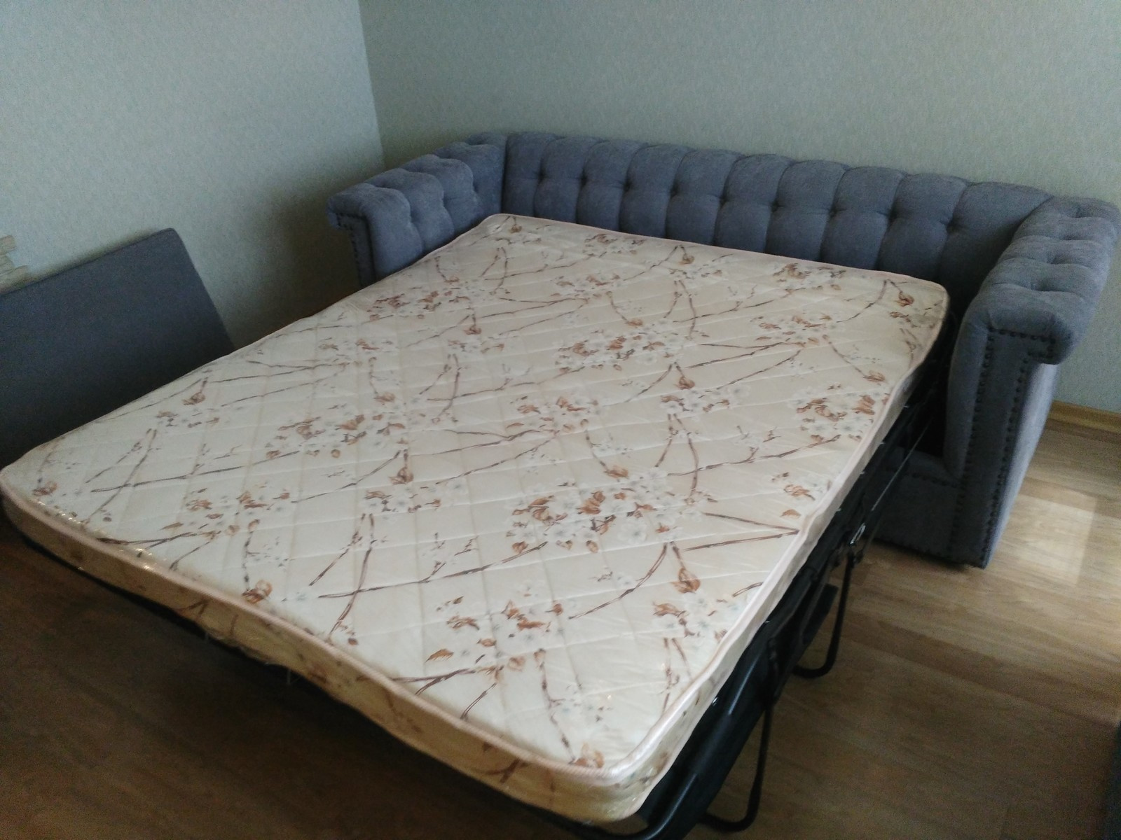 Мягкая мебель / гостинная