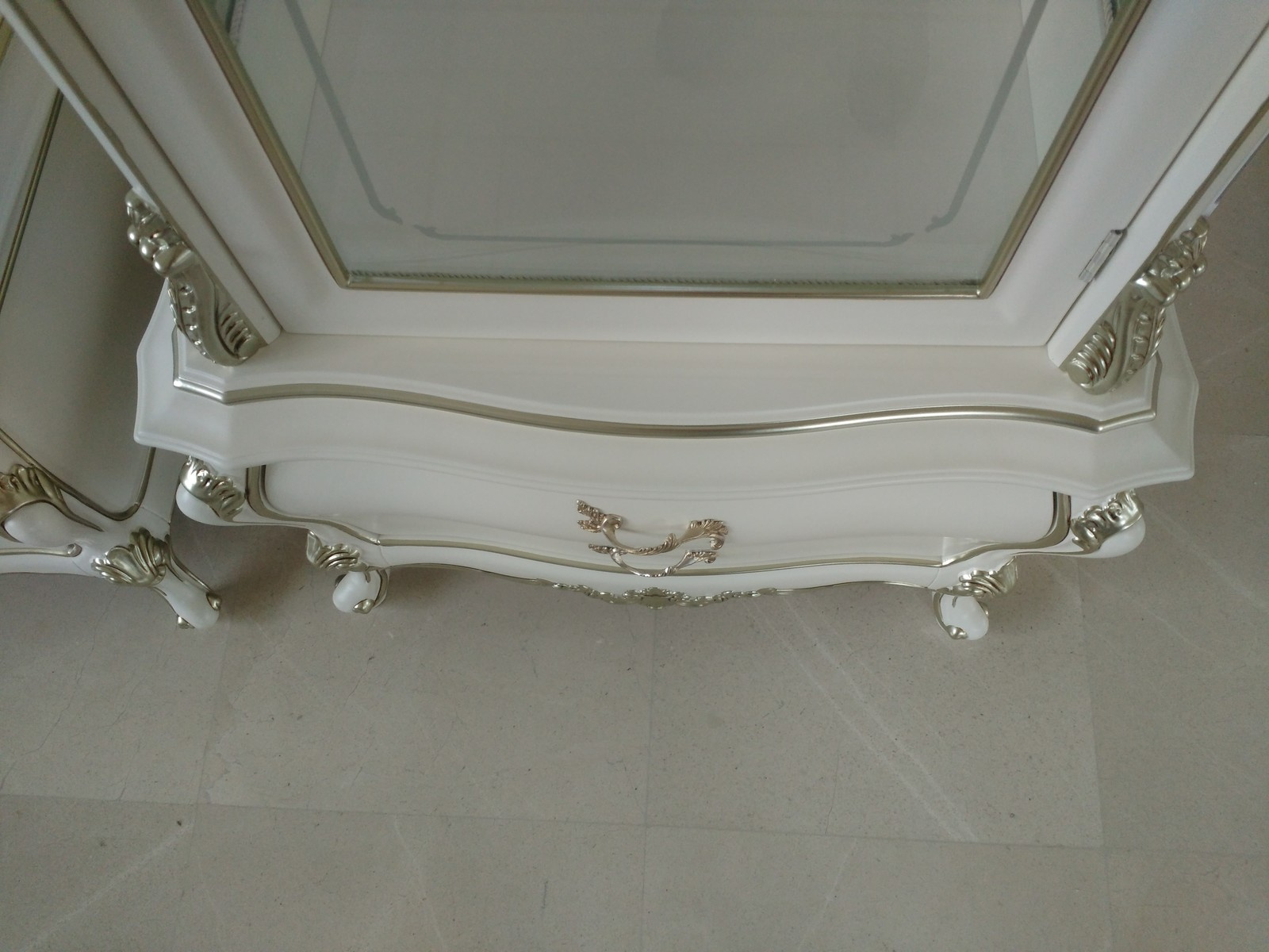 Мягкая мебель / гостинная