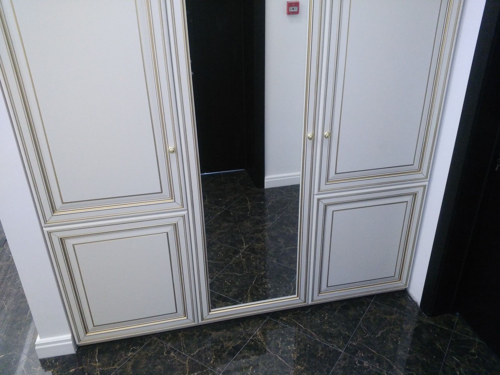 Обложка проекта: Гардероб