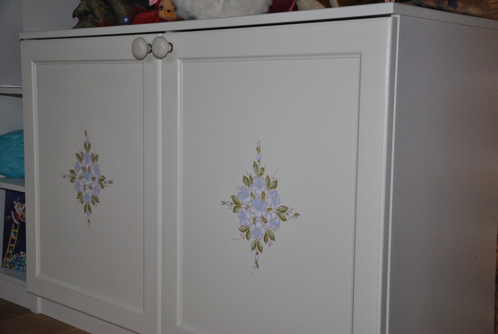 Роспись мебели