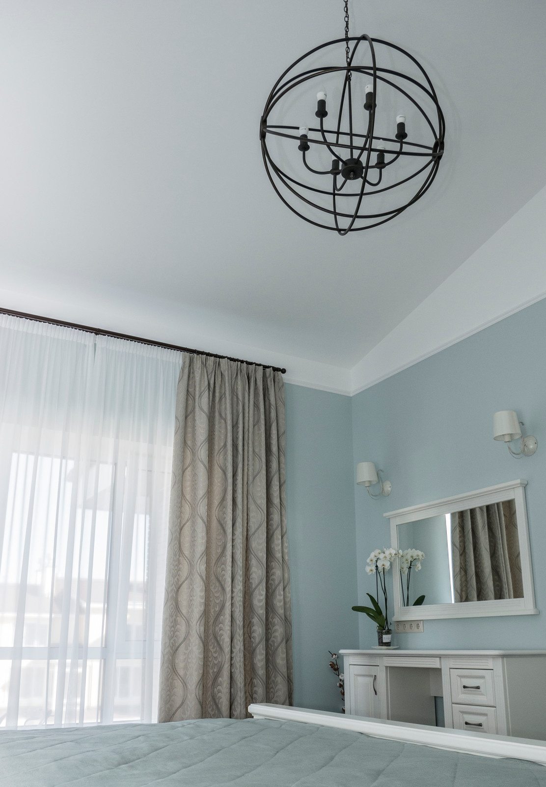 Шторы в спальню ЖК Ангелово.