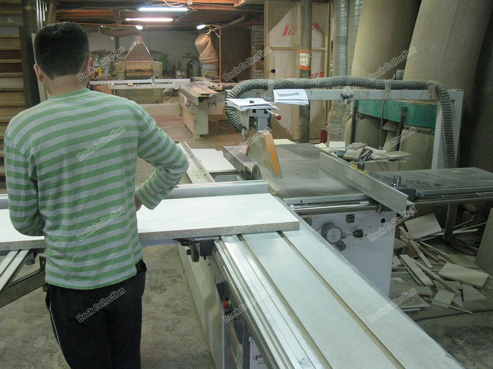 Распил ЛДСП на производстве