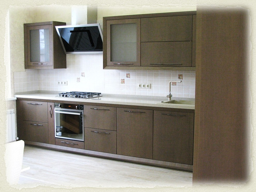 Обложка проекта: Кухня с карнизами в современном стиле