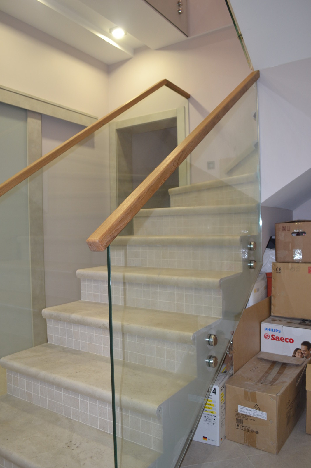 Перила из нержавеющей стали и стекла