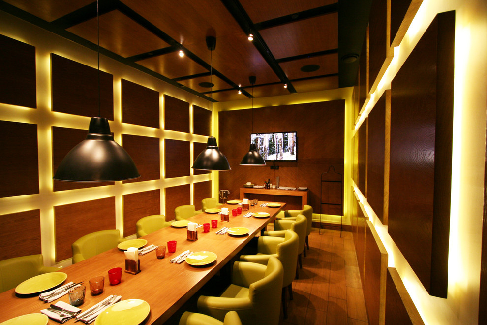 Ресторан "Страна которой нет"