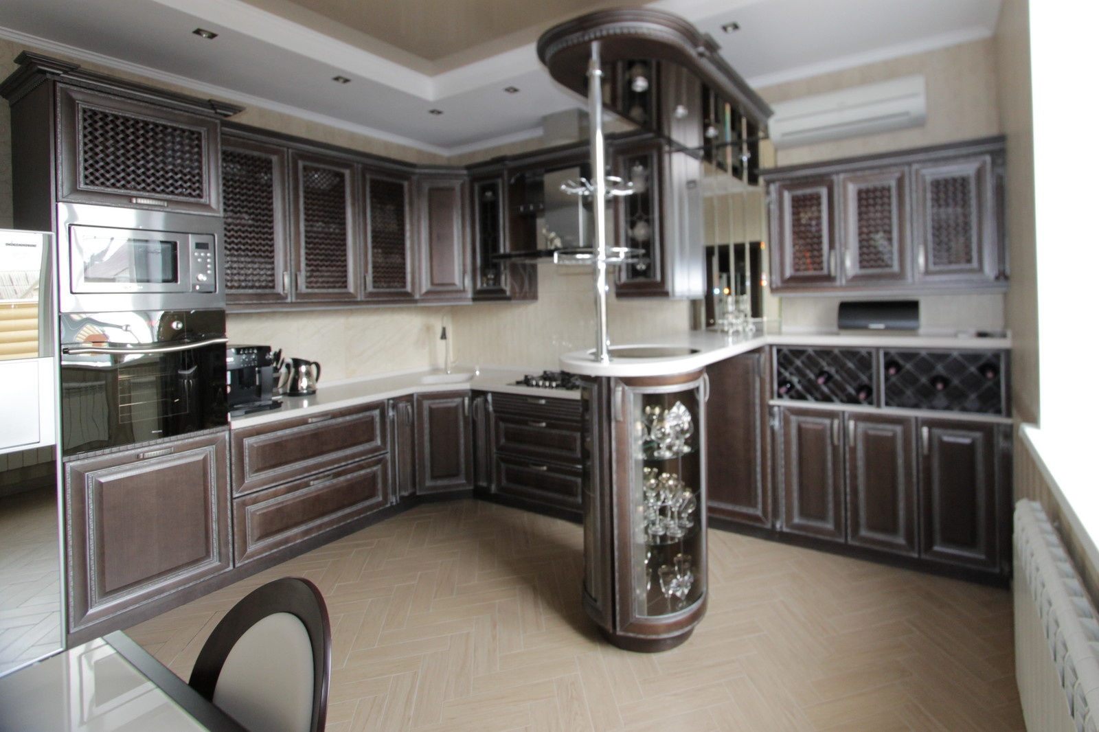 Комплект мебели для кухни брутальный )))