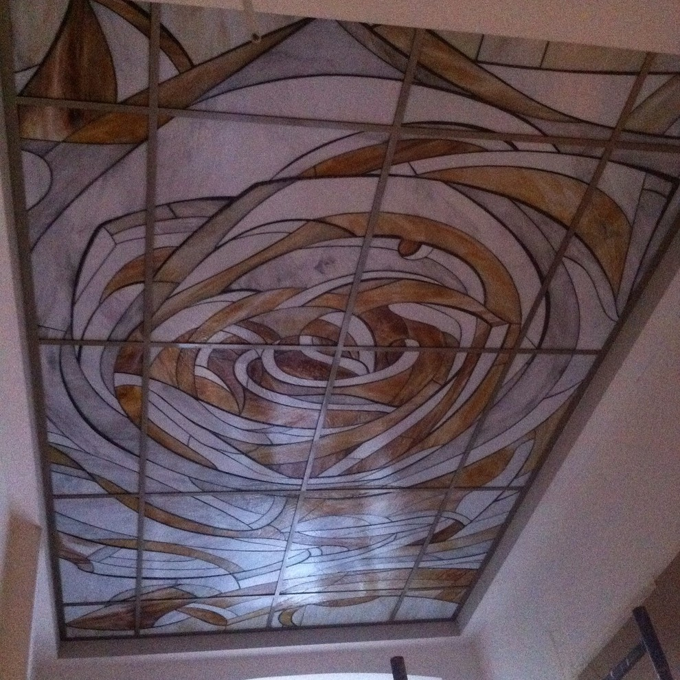 Обложка проекта: роза потолочный витраж