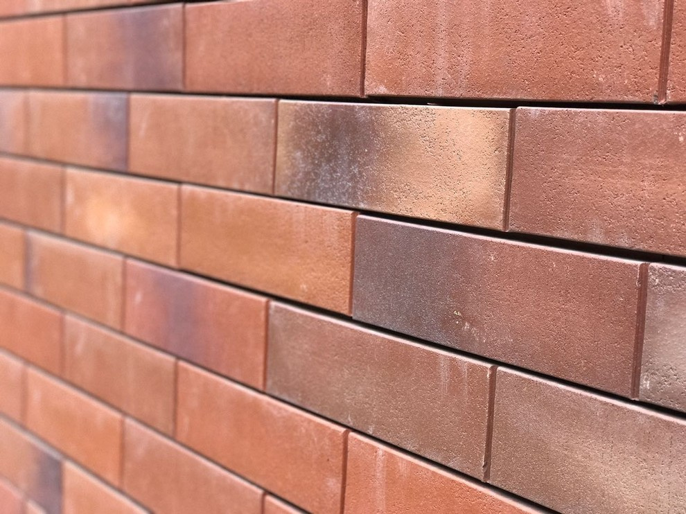 Клинкерная плитка Stroeher в системе вентилируемого фасада Ronson