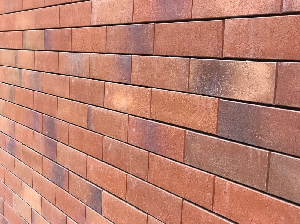 Клинкерная плитка Stroeher в системе вентилируемого фасада Ronson