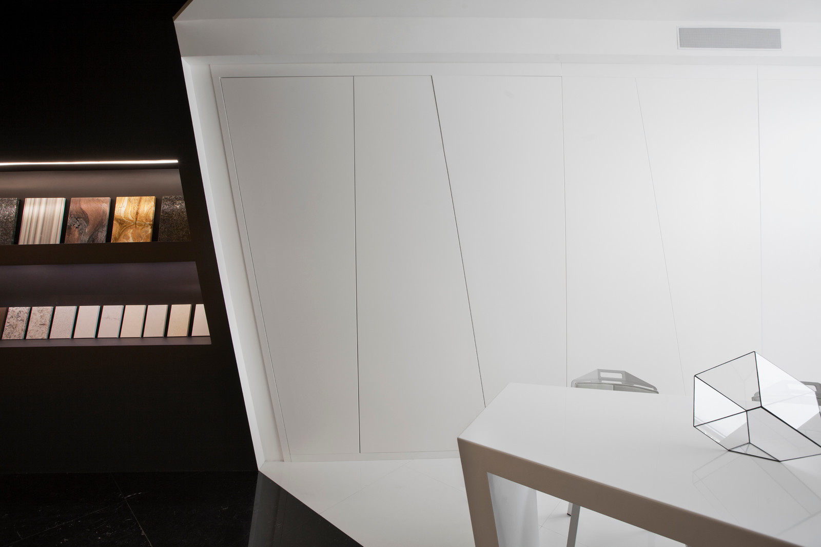 Шоурум InterQuartz