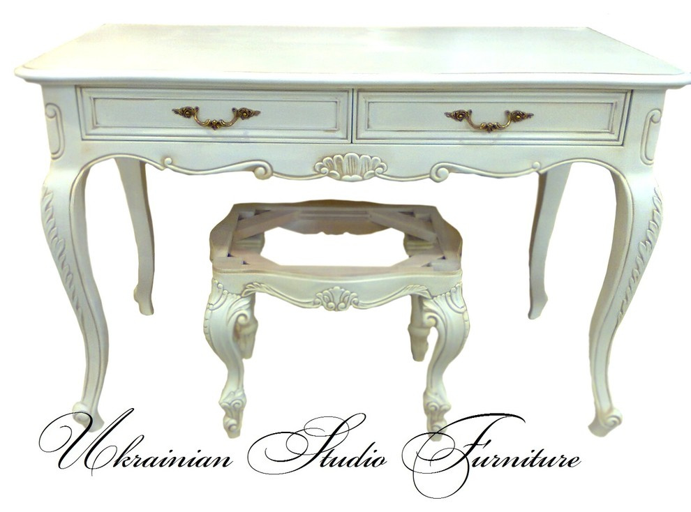 Гарнитур в спальную комнату г.Киев