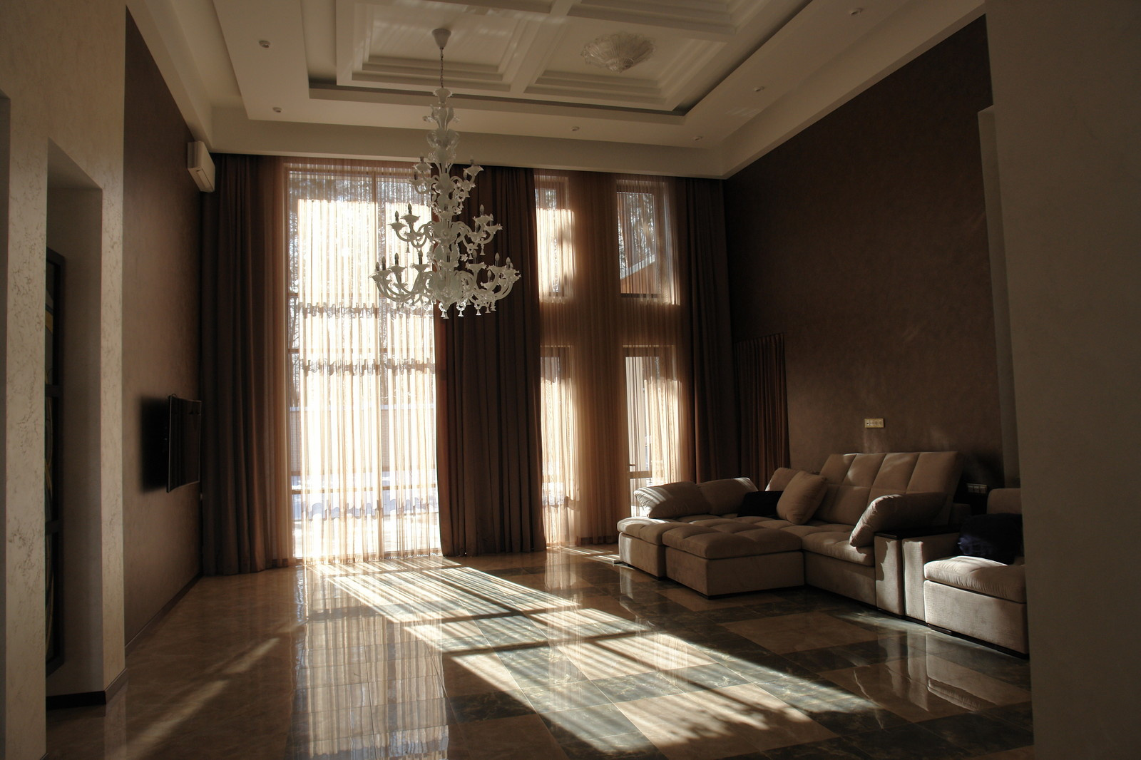 Интерьер современного дома