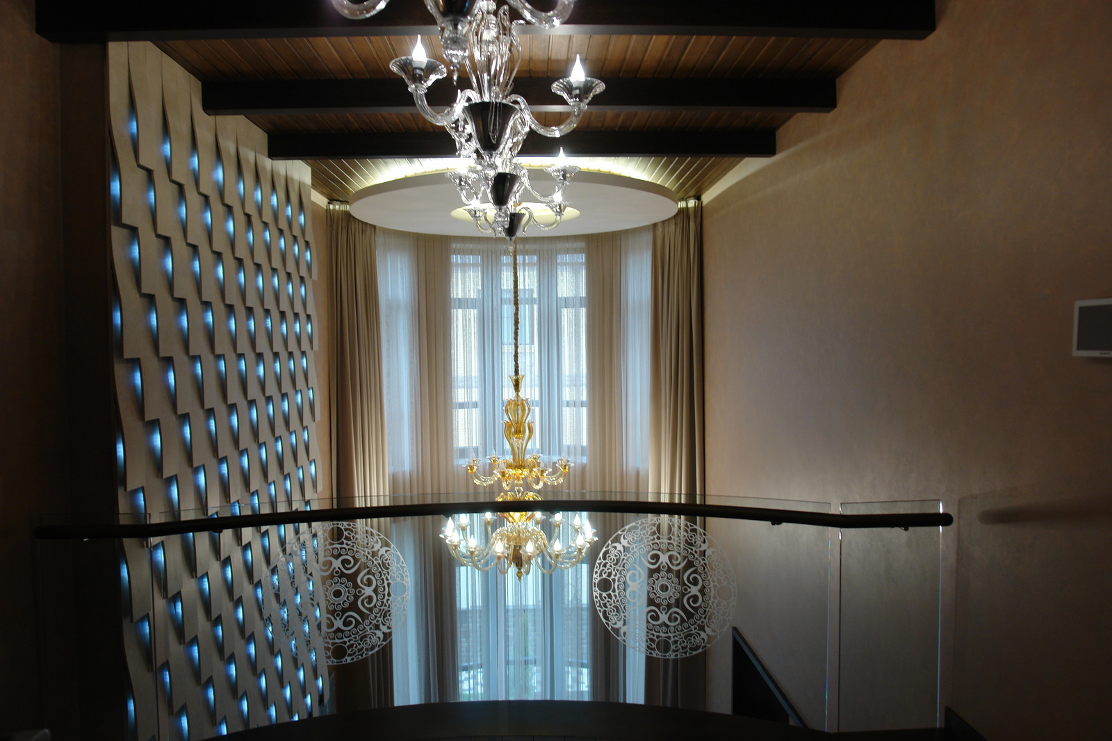 Дом с двусветным пространством