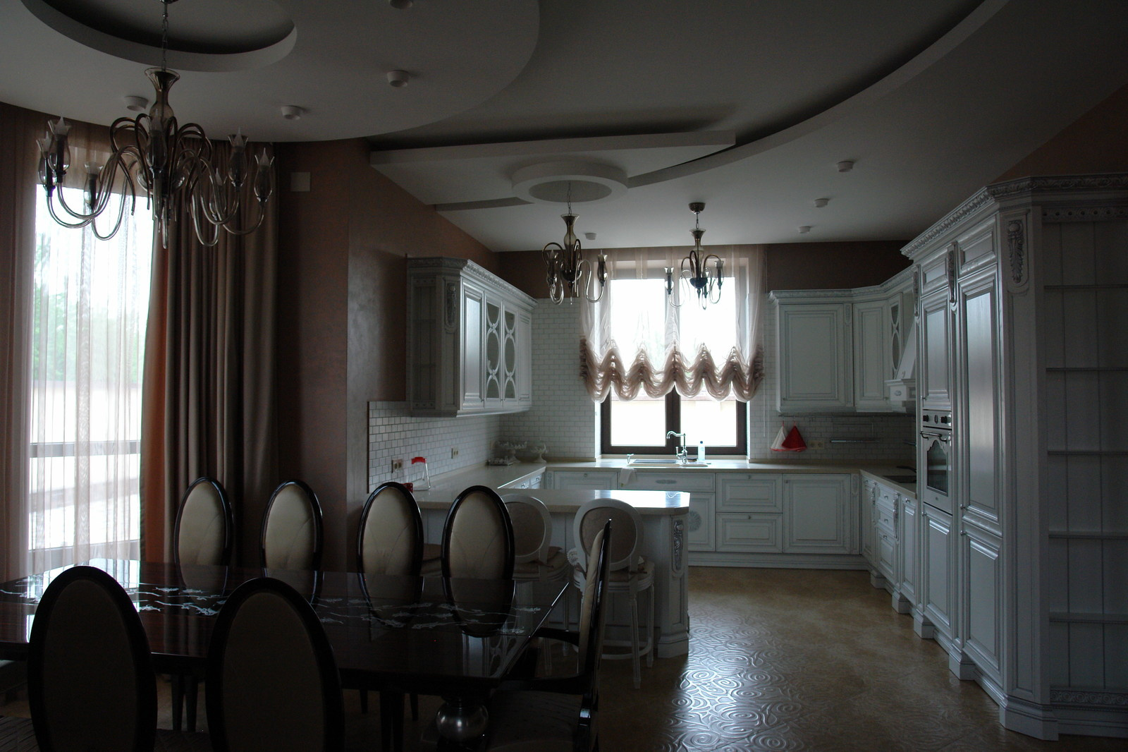 Дом с двусветным пространством