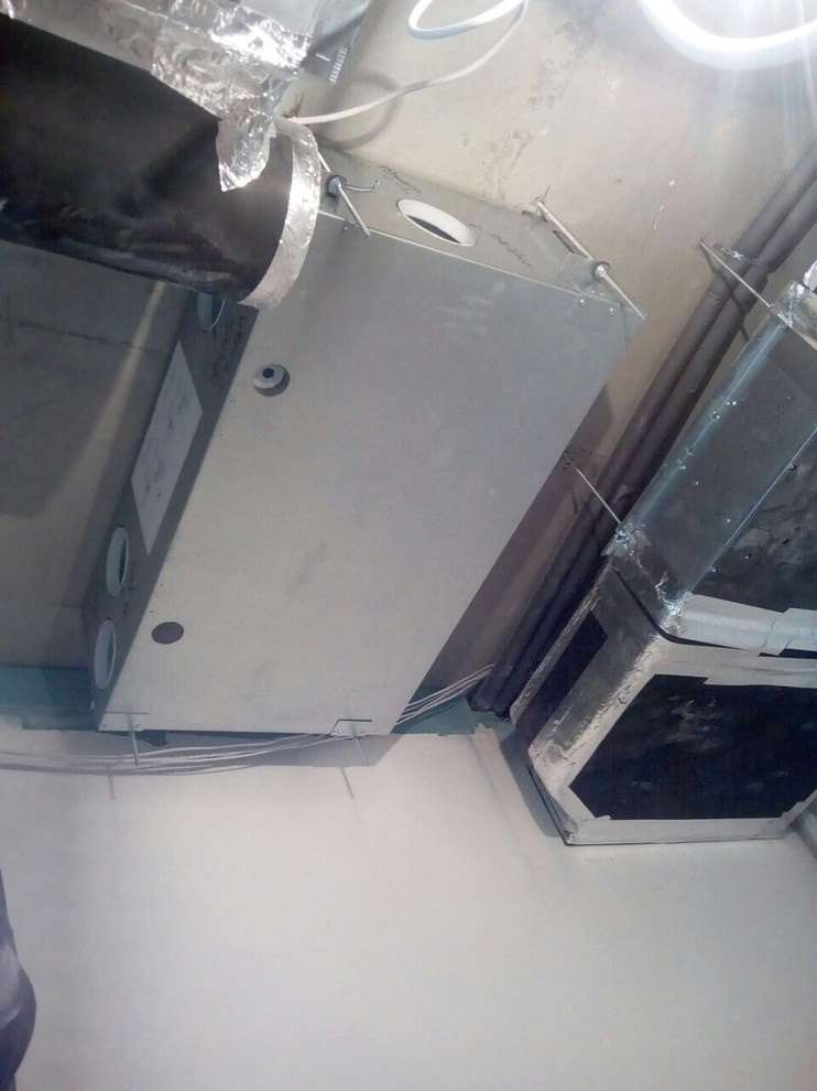 Монтаж системы вентиляции и кондиционирования в ЖК "Привилегия"