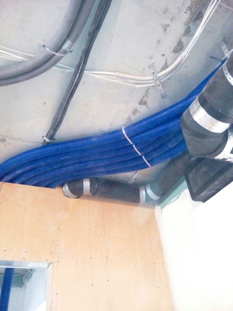 Монтаж системы вентиляции и кондиционирования в ЖК "Привилегия"