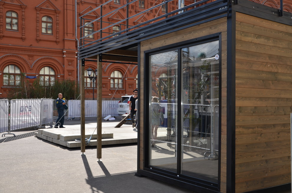 Обложка проекта: Раздевалка для дня города на Красной площади