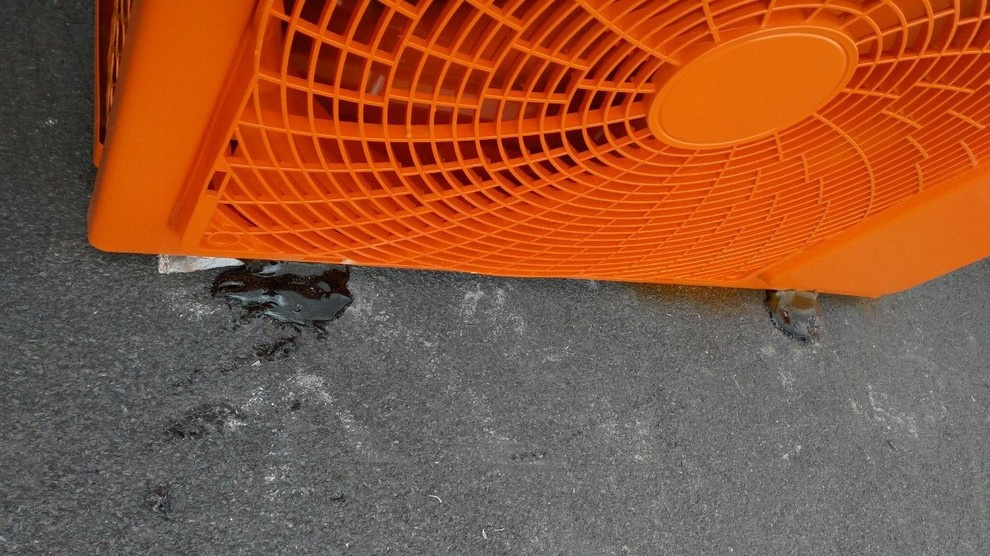 Кудрово. Черный и Оранжевый.