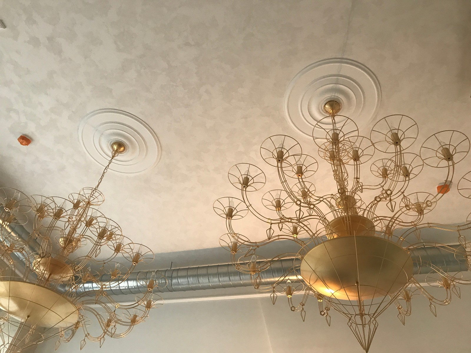 Потрясающие люстры