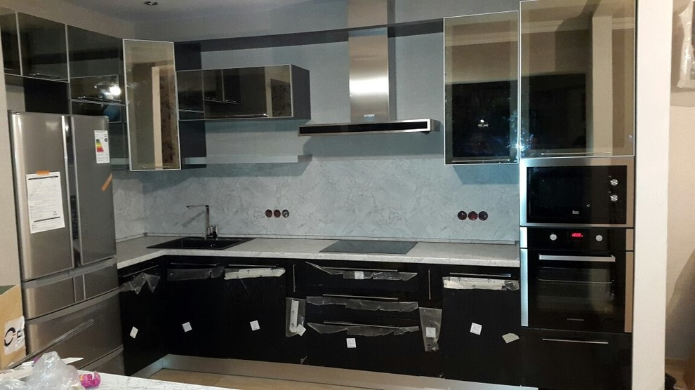 Установленные кухни