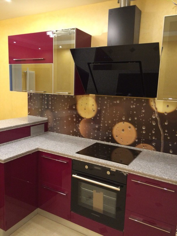 Установленные кухни