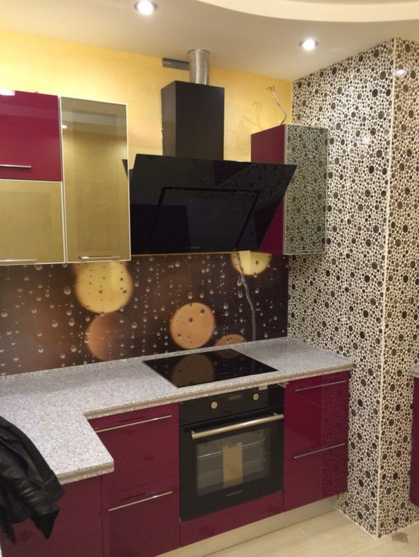 Установленные кухни