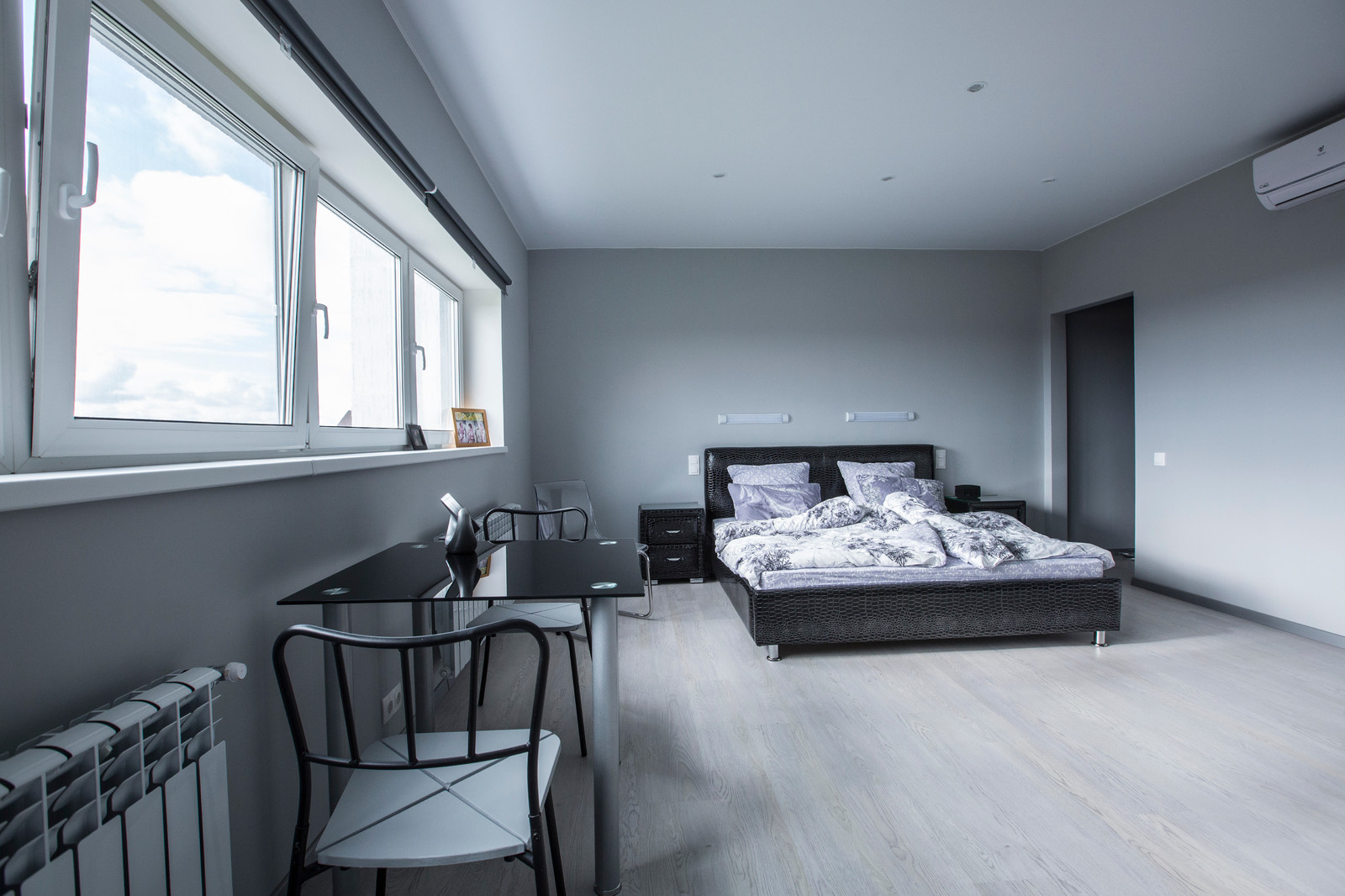 Ни чего лишнего