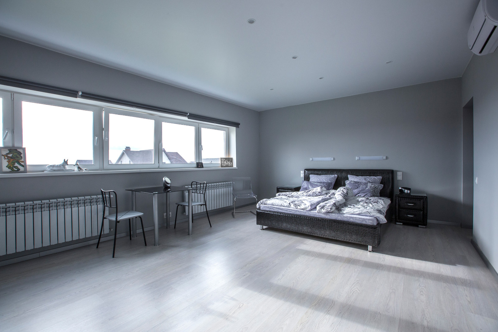 Ни чего лишнего