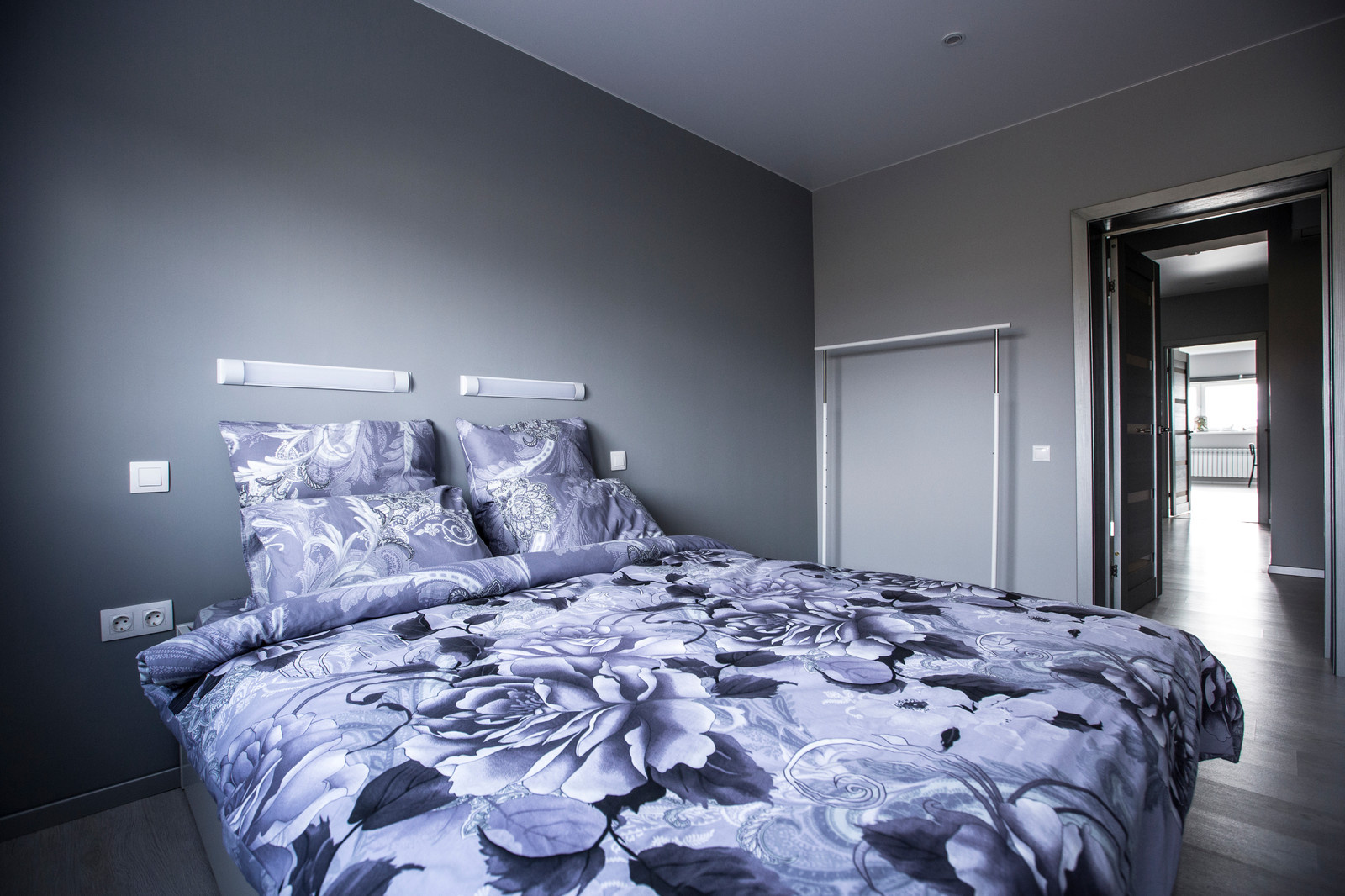 Ни чего лишнего