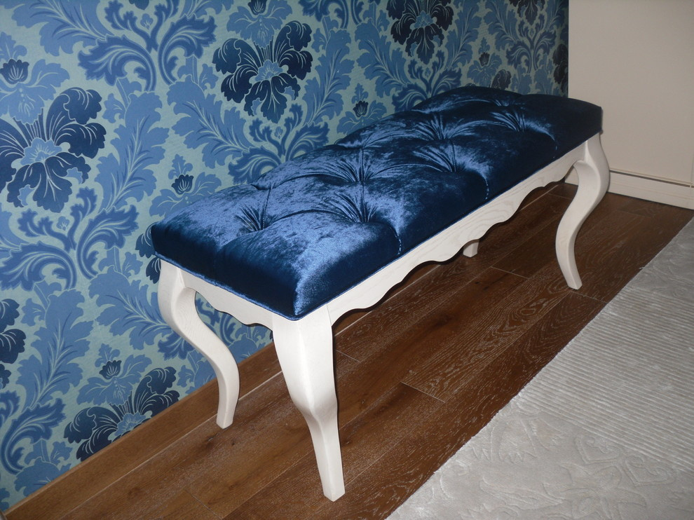 Дом в ярких тонах