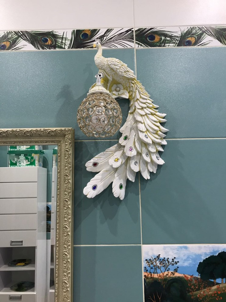 Дом в ярких тонах