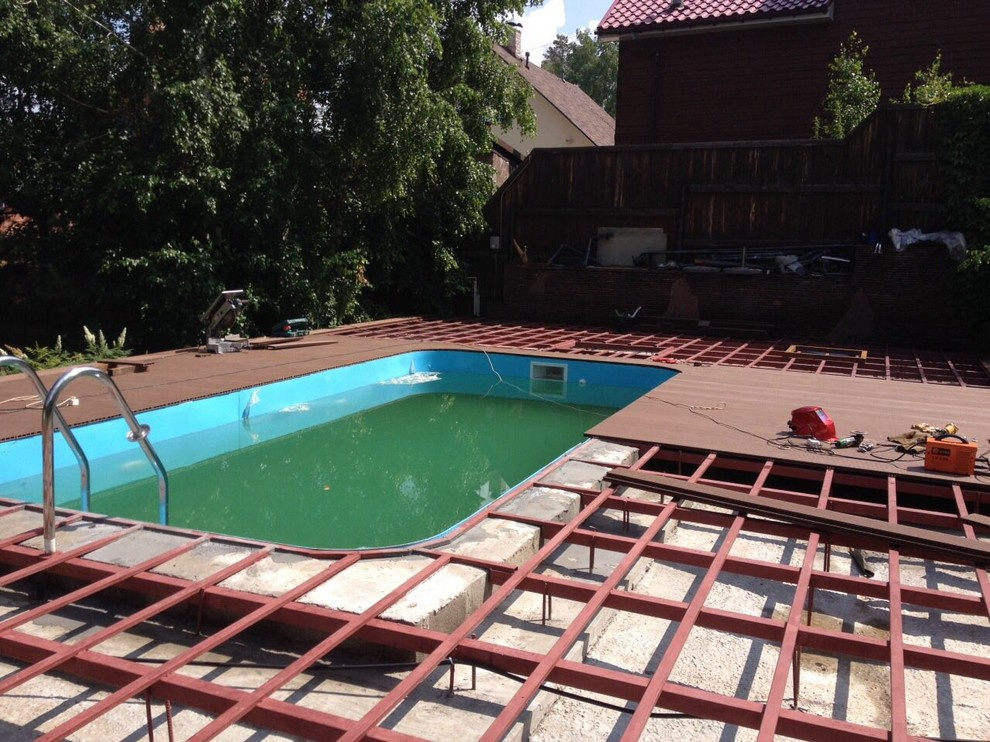 Монтаж Террасы вокруг бассейна