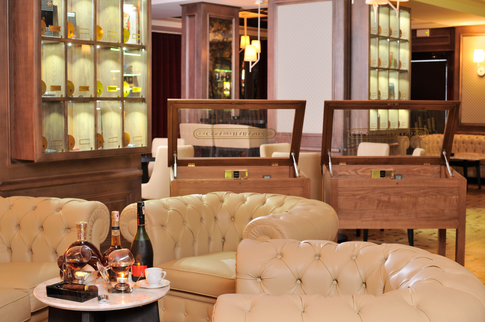 Cigar Club