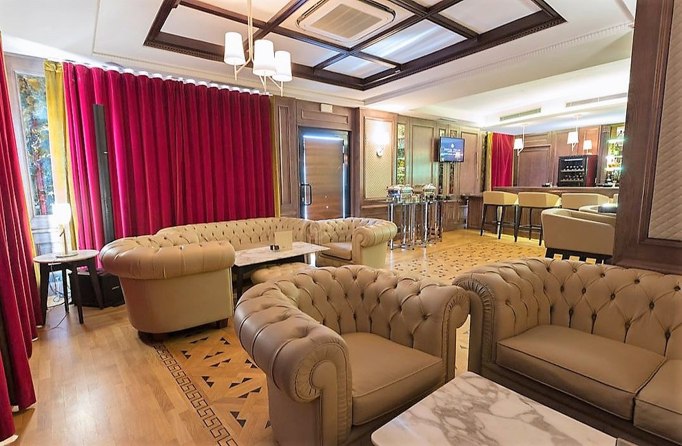 Cigar Club
