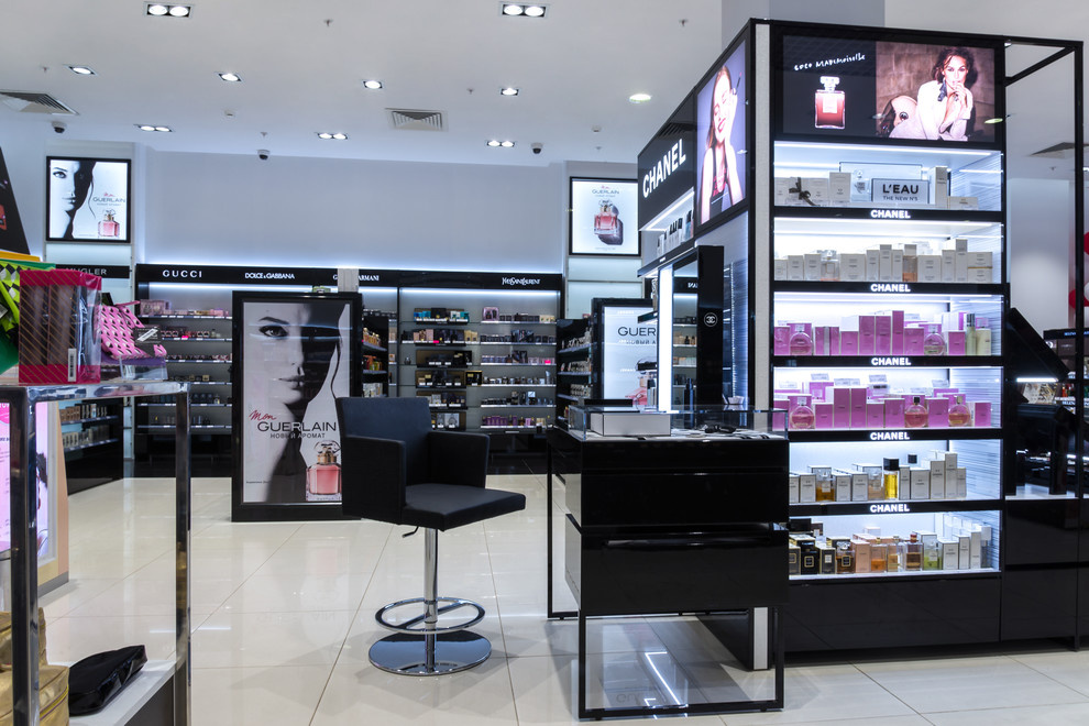 Съемка экспозиции для CHANEL LLC  в сети магазинов "Иль де Боте"