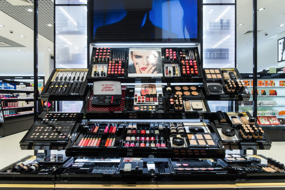 Съемка экспозиции для CHANEL LLC  в сети магазинов "Иль де Боте"