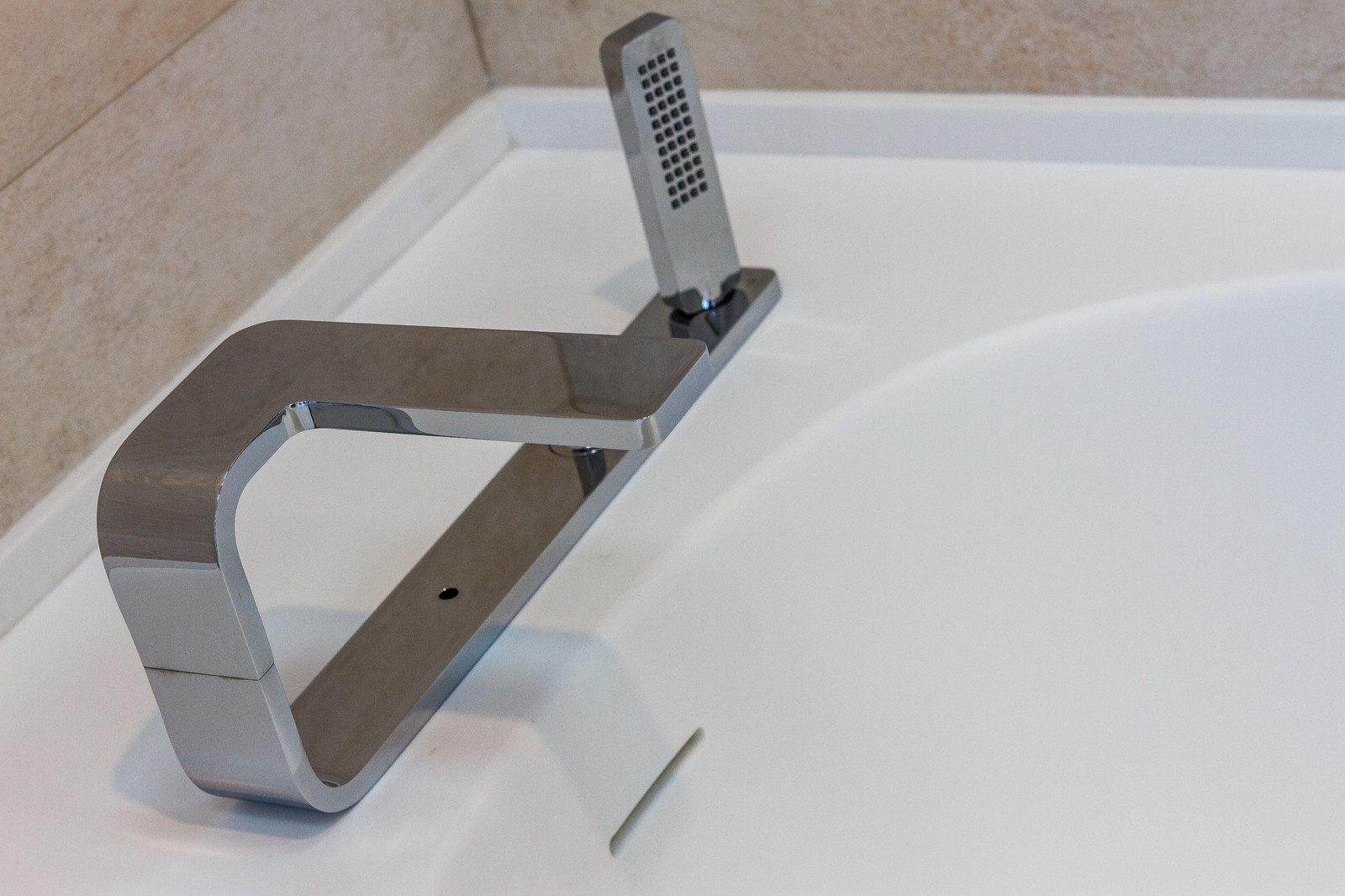 Ванная с раковинами из KRION