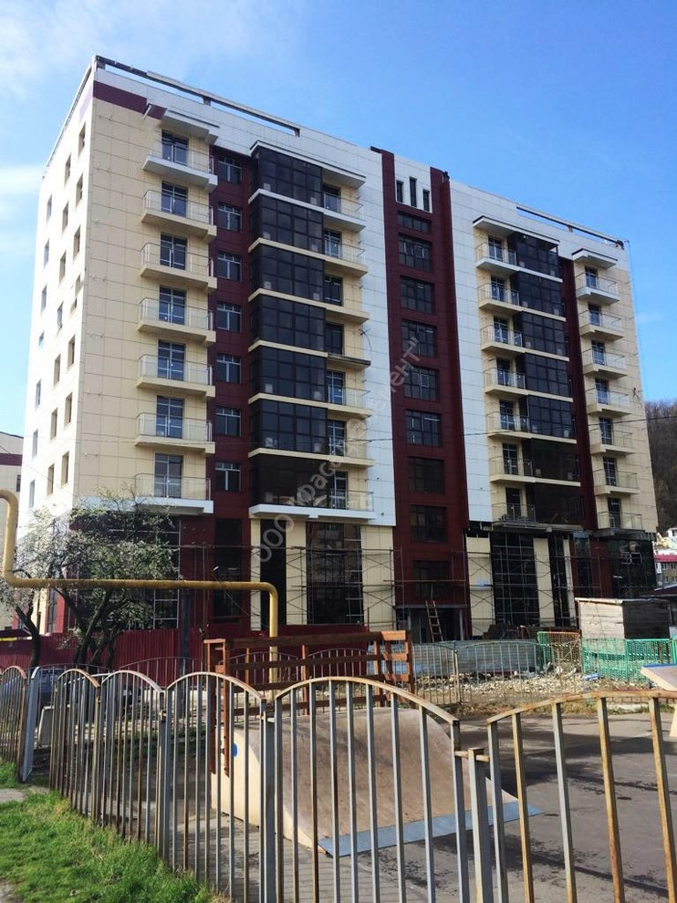 Жилой дом в г.Туапсе, ул.Речная 1г