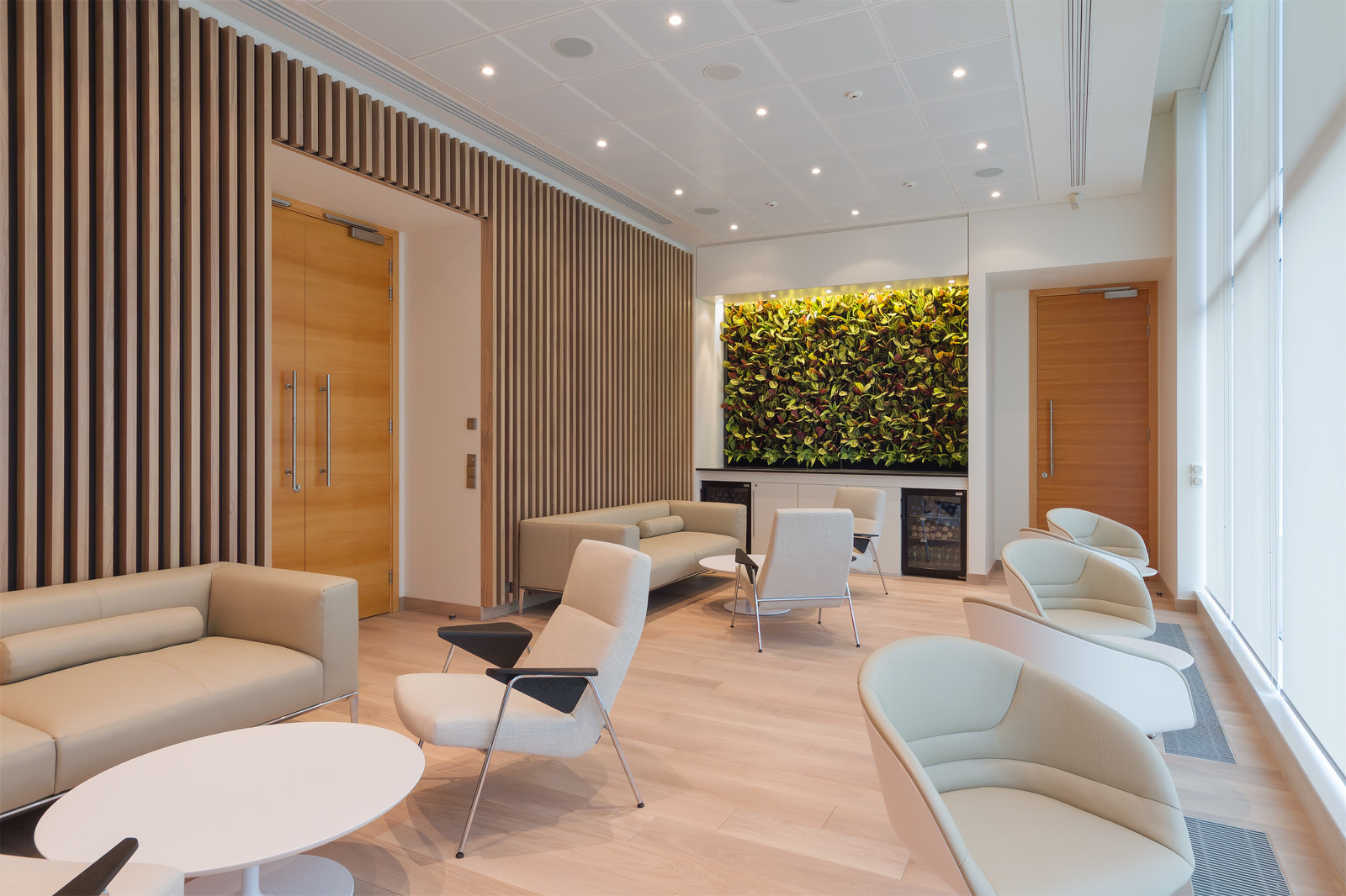 Лаунж зона british american tobacco