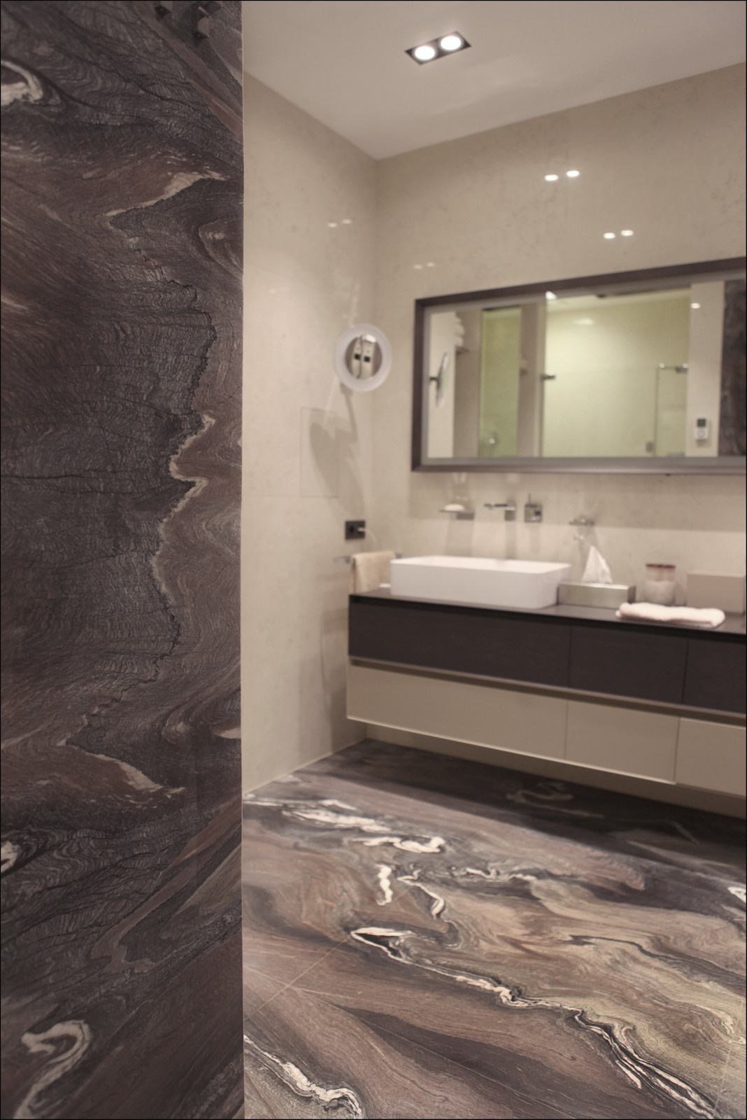 Красный санузел