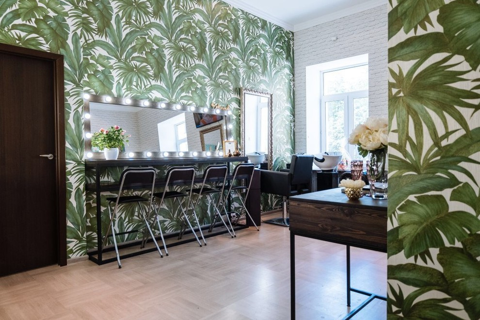 Flash Me Beauty Bar