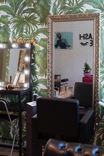Flash Me Beauty Bar
