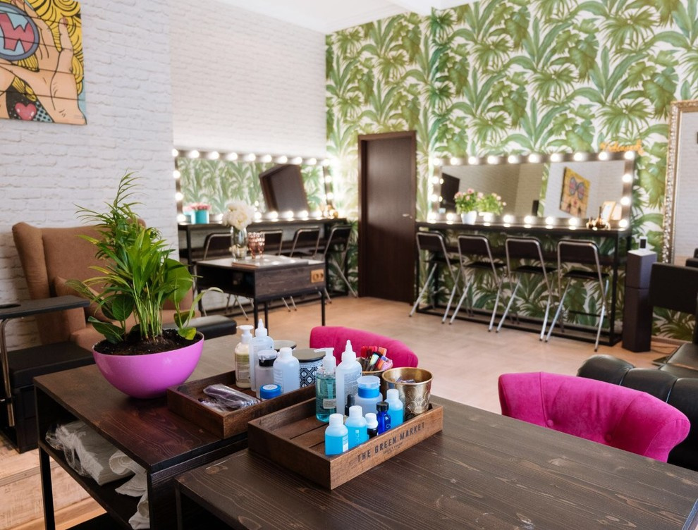Flash Me Beauty Bar