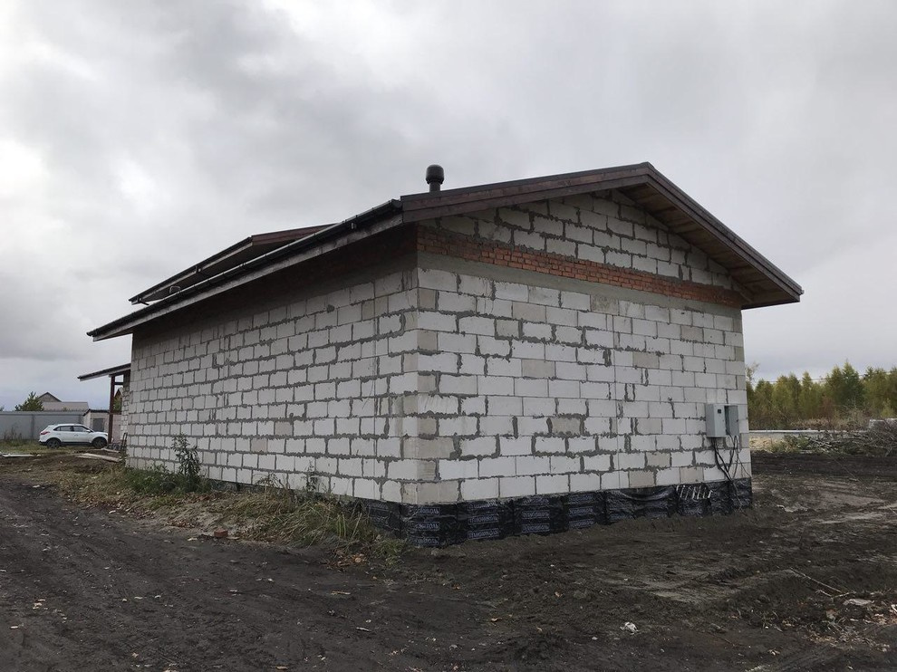 Дом с гаражом в стиле шале