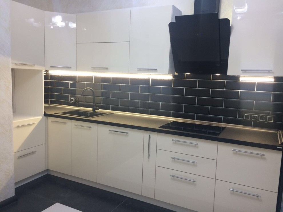 Обложка проекта: Кухня в ЖК Феллини