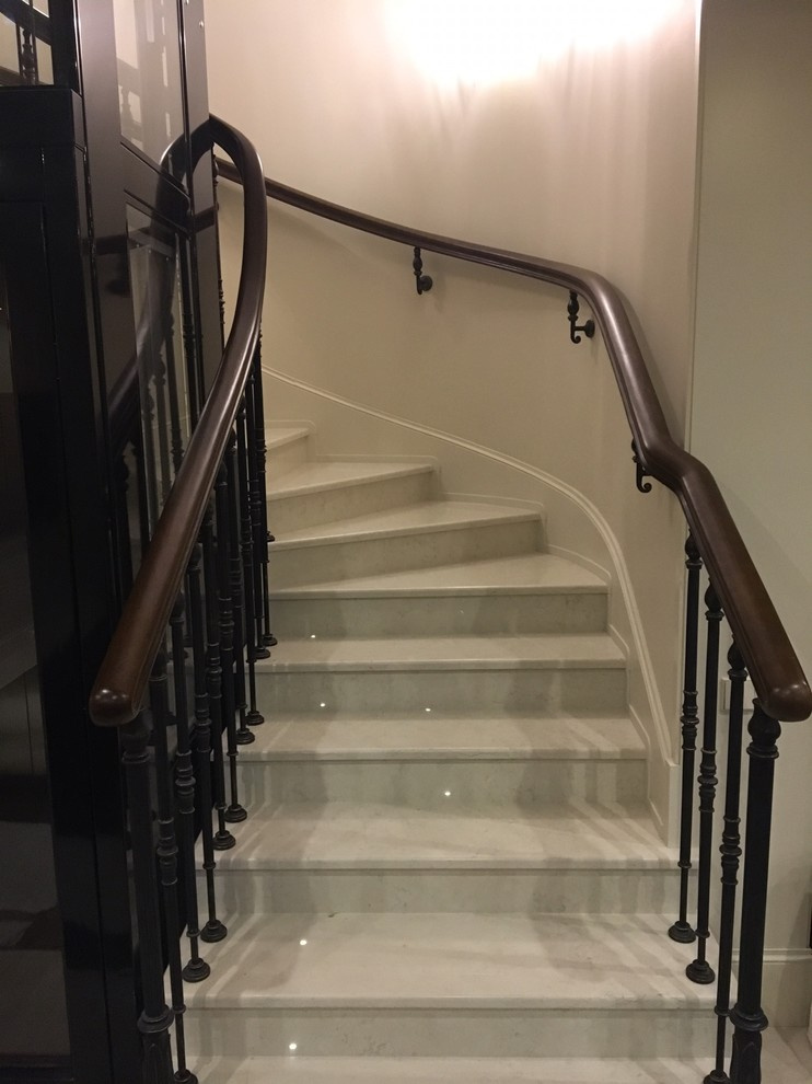 Обложка проекта: Лестничные перила сложной формы.